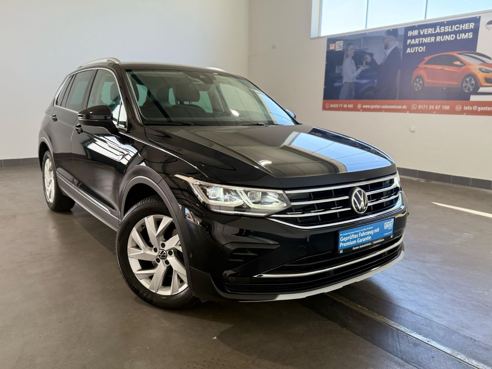Volkswagen Tiguan Elegance 2.0 TDI DSG - Samsaru's Car Outlet