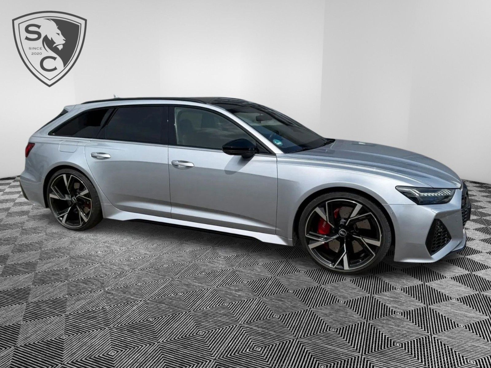 Audi RS6*AHK*PANO*Dynamikpaket*360*RS Abgas*B&O*LED
