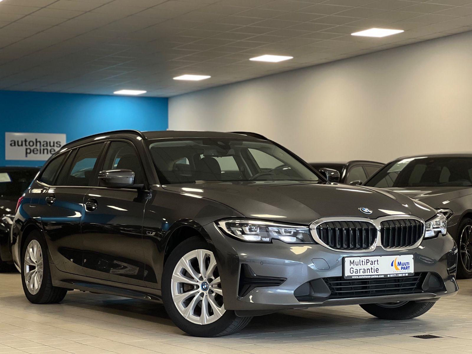 BMW 320e Advantage Aut - Samsaru's Car Outlet