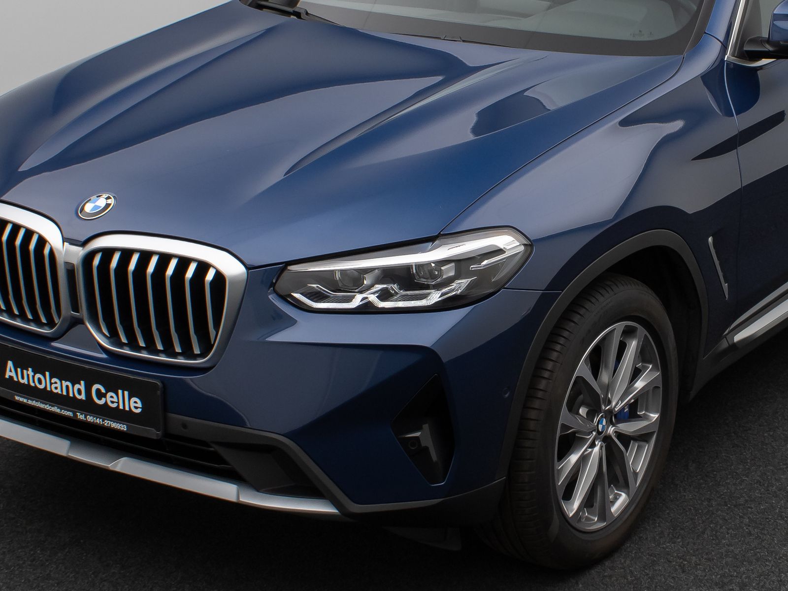 BMW X3 xD30i Sport - Samsaru's Car Outlet