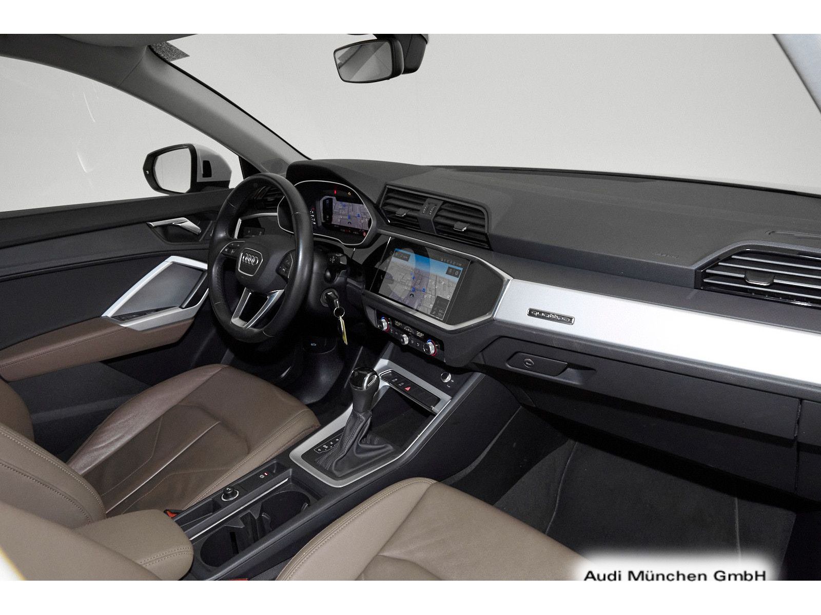 Audi Q3 35 TDI qu. S tronic S line - Samsaru's Car Outlet