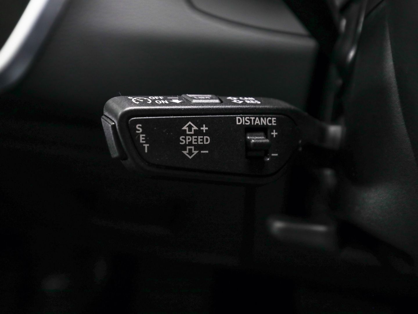 Audi A6 Avant 40 TDI quattro Sport - Samsaru's Car Outlet