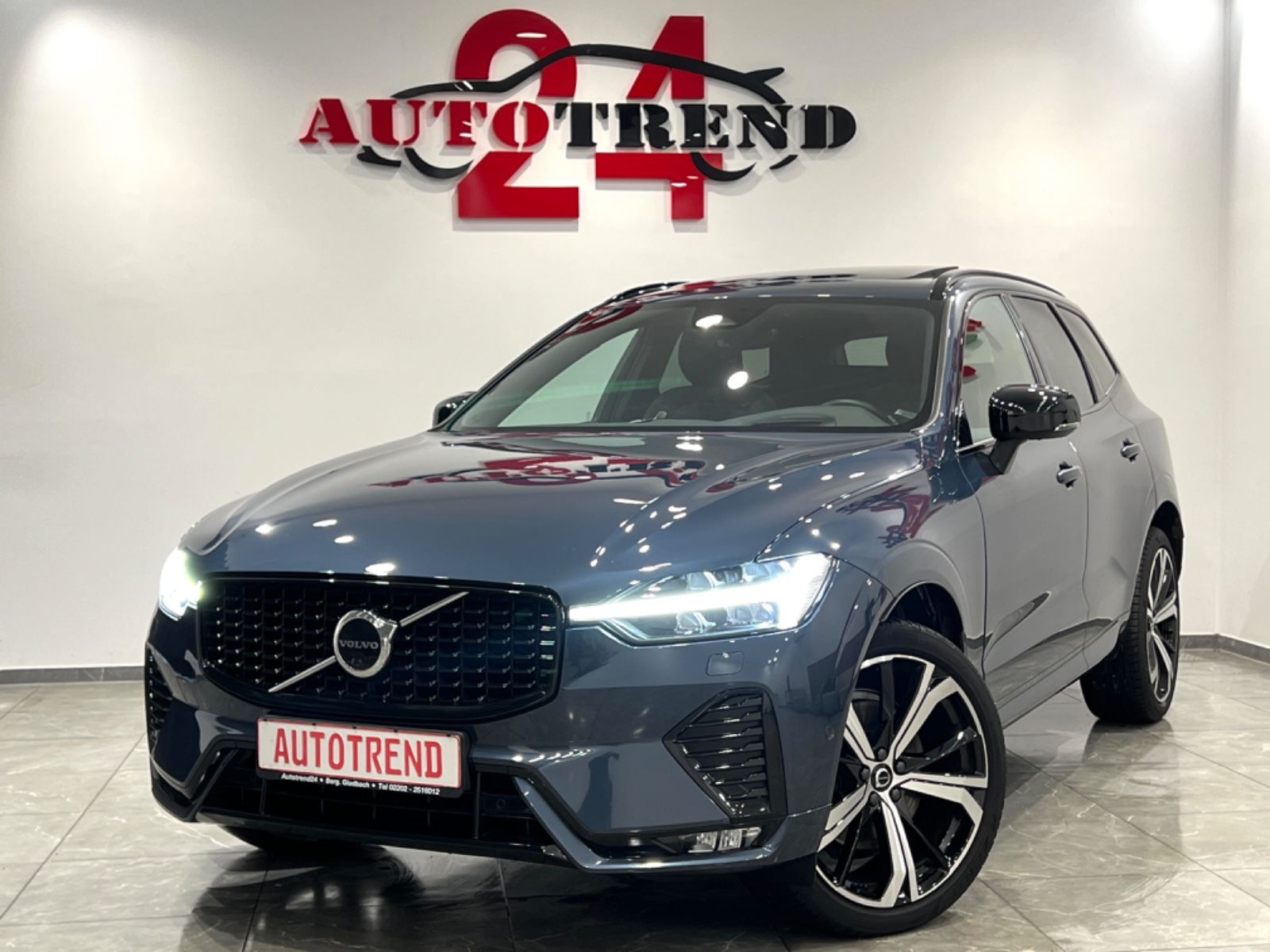 Volvo XC60 R Design AWD - Samsaru's Car Outlet