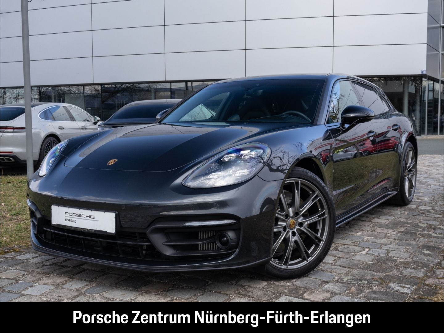 Porsche Panamera 4 E-Hybrid Sport Turismo Platinum Editi