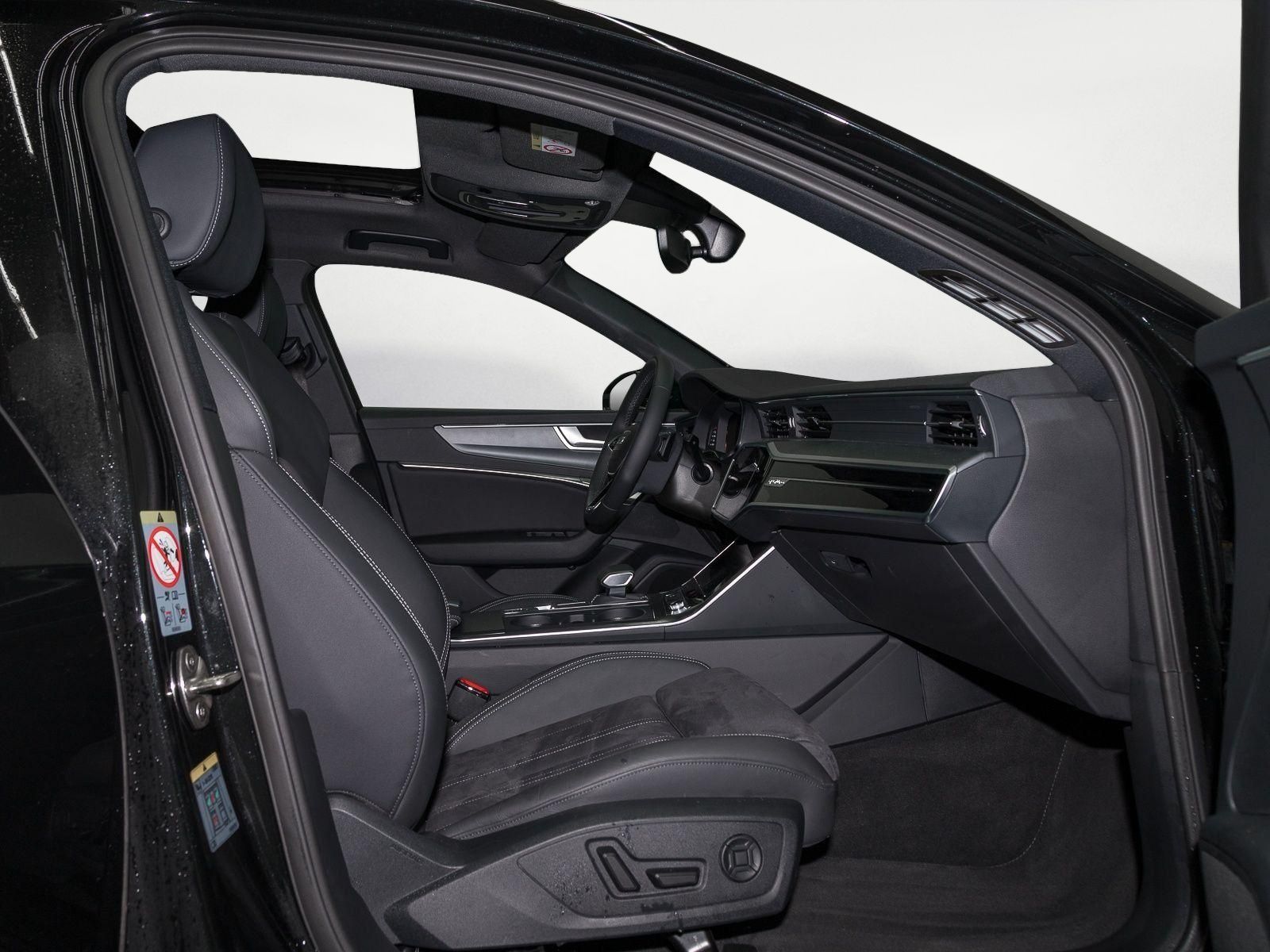Audi A6 Avant 55 TFSI Q S LINE - Samsaru's Car Outlet