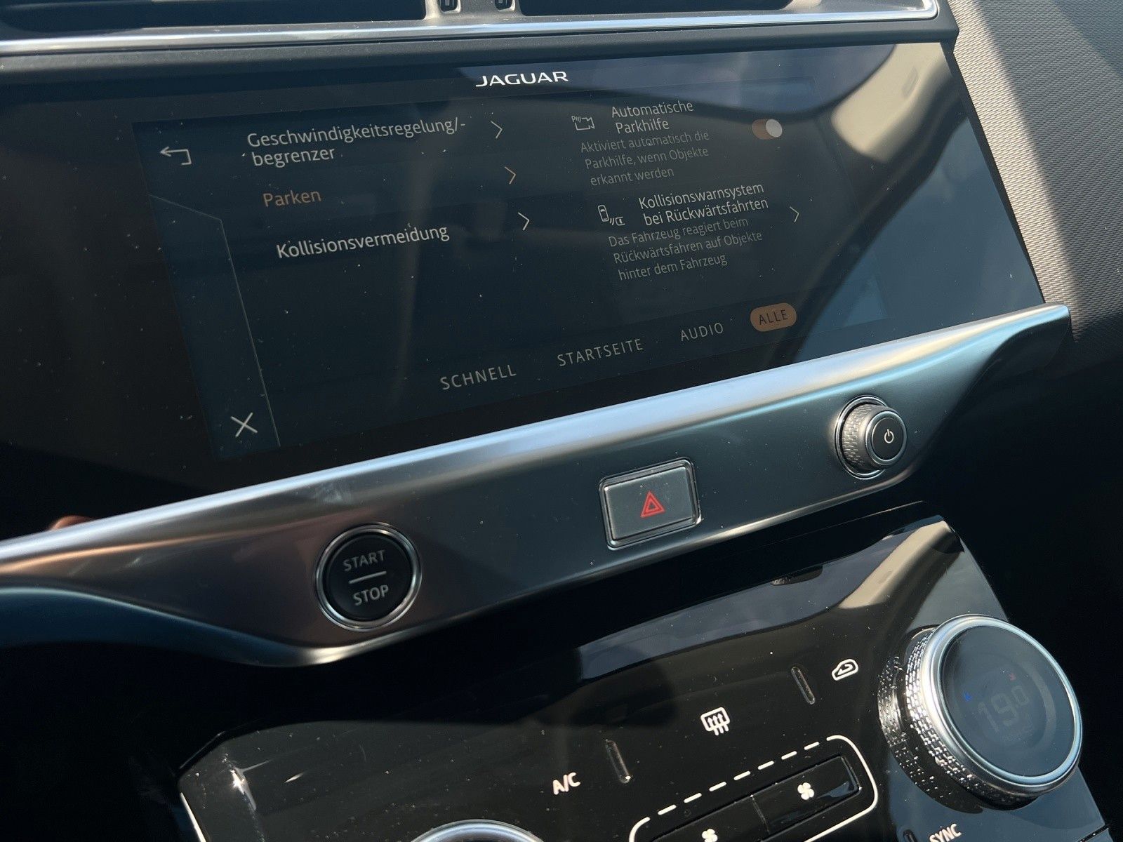 Jaguar I-Pace EV400 AWD S/DAB+/iACC/StandHZ