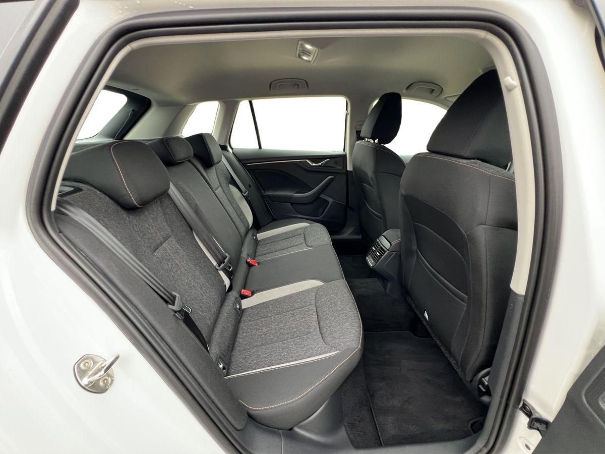 Skoda Kamiq 1.0 TSI STYLE - Samsaru's Car Outlet