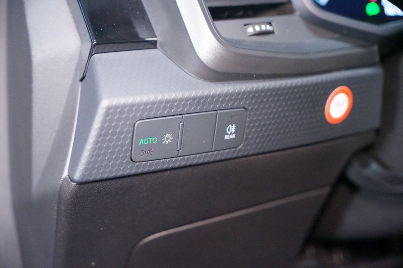 Audi A1 1.5 35 TFSI Sportback S-tronic*Kamera*Navi*DA