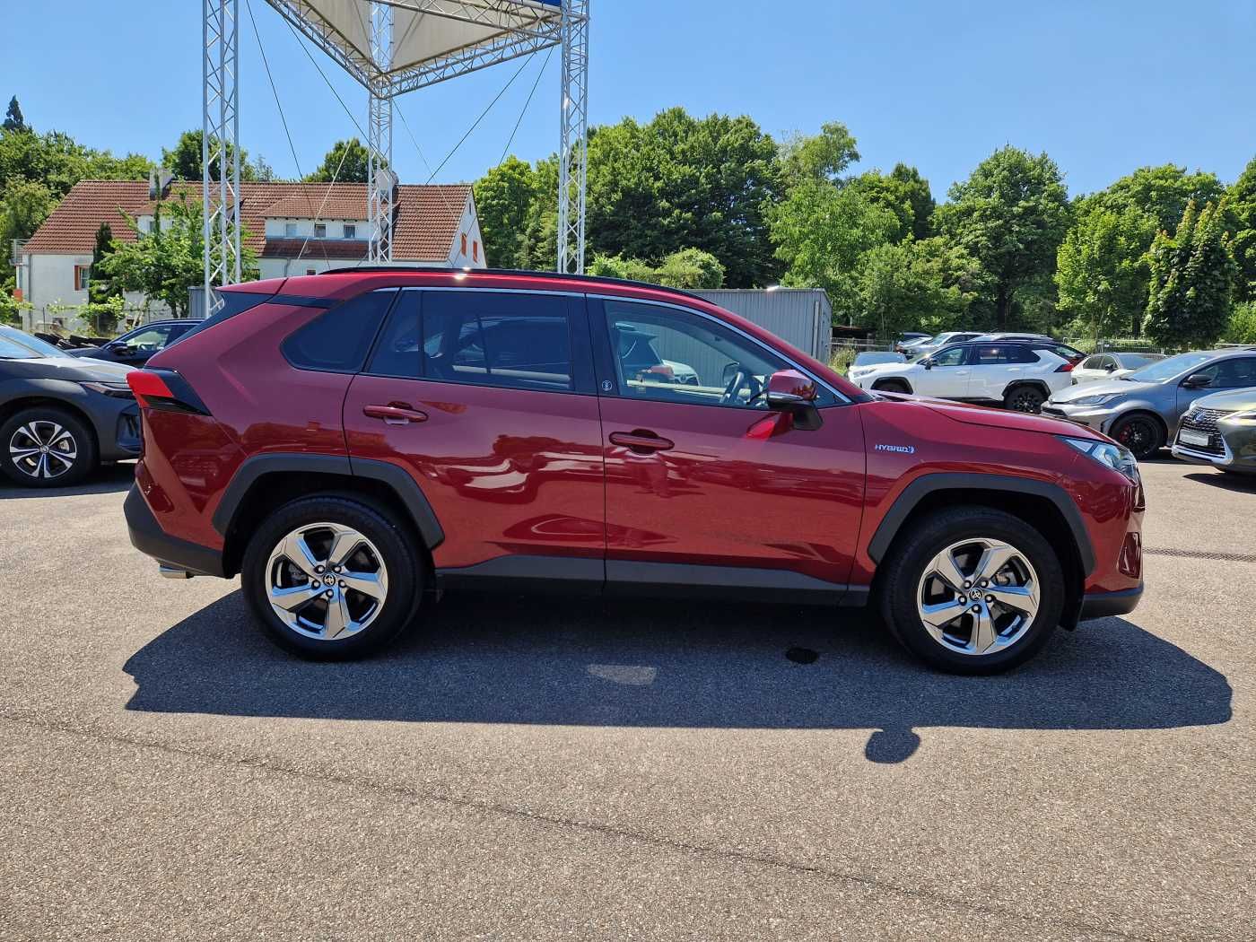 Toyota RAV4 Hybrid 4x4 Team - Samsaru's Car Outlet