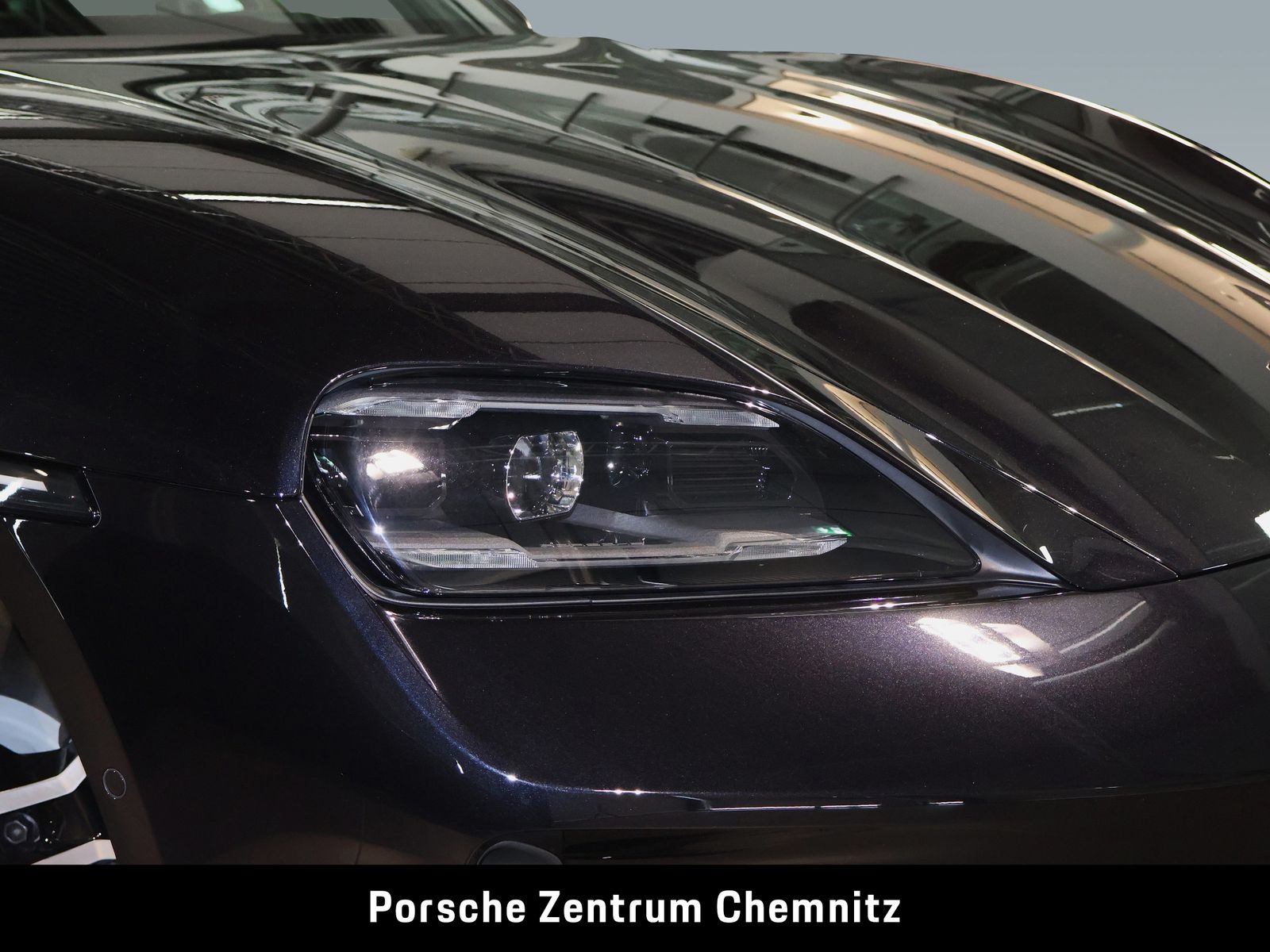 Porsche Taycan 4 Großer Akku!;4+1Sitze;Pano;BOSE