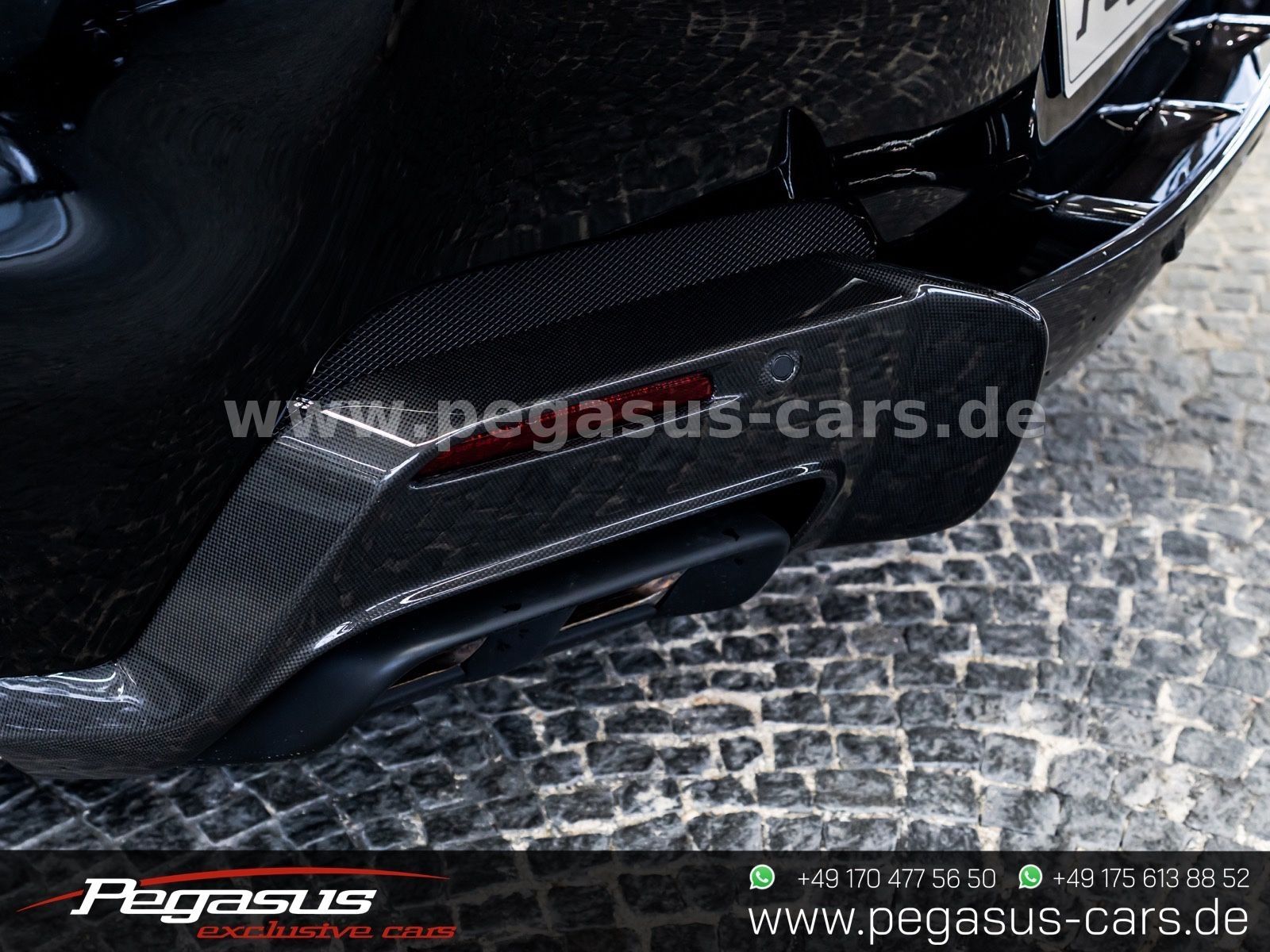 Ferrari 12 Cilindri CARBON*KAMERA*LIFT*PANORAMA*