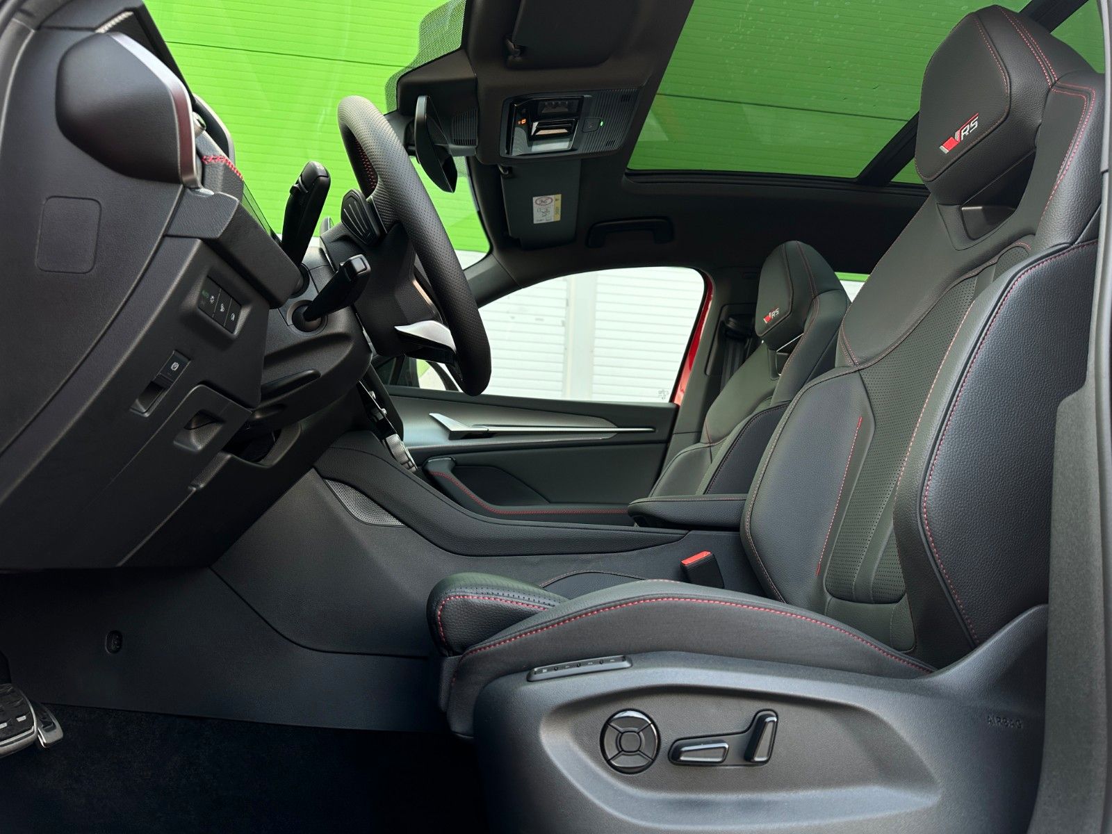 Skoda 265PS RS 4x4 Leder PADACH STHZ DCC+ eHK LM20"AHK