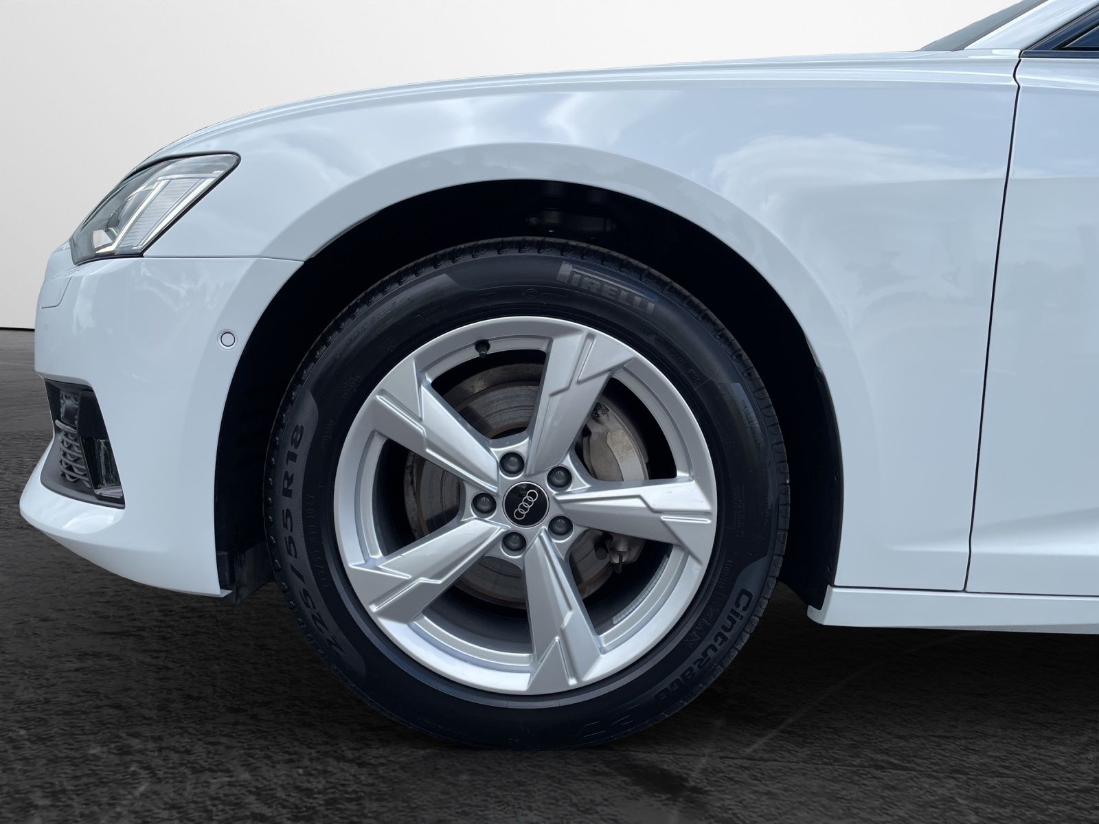Audi A6 Avant 40 TDI S tronic advanced - Samsaru's Car Outlet