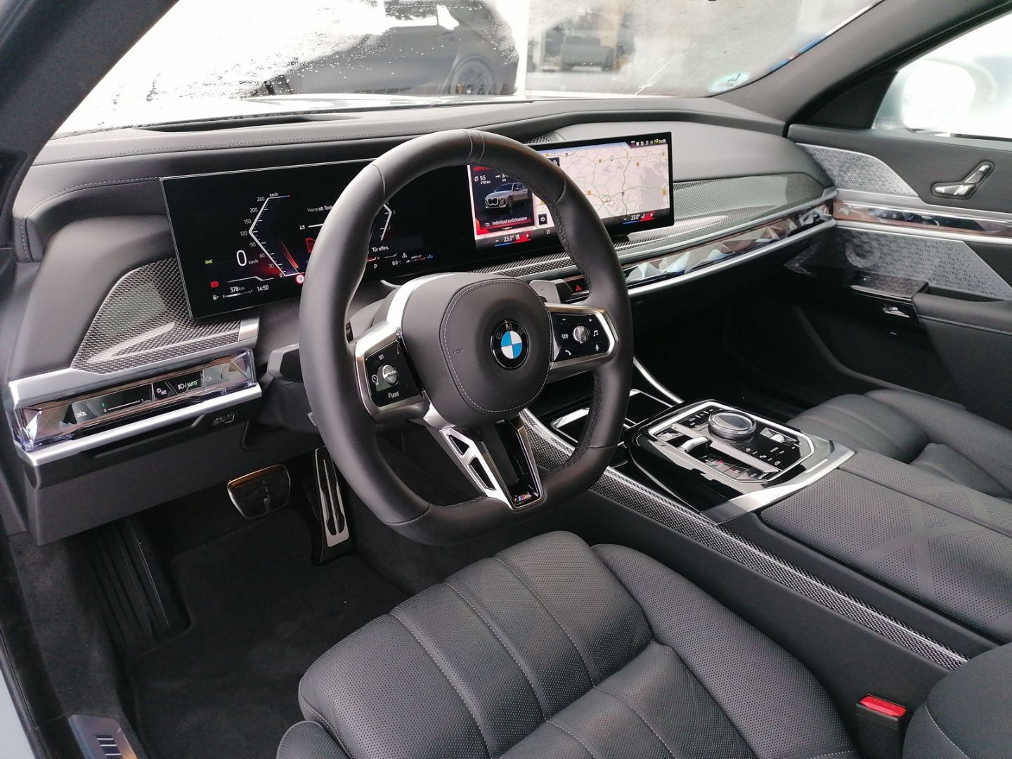 BMW 740 d xDrive M Sport DAProf PA-Prof B&W Standhzg