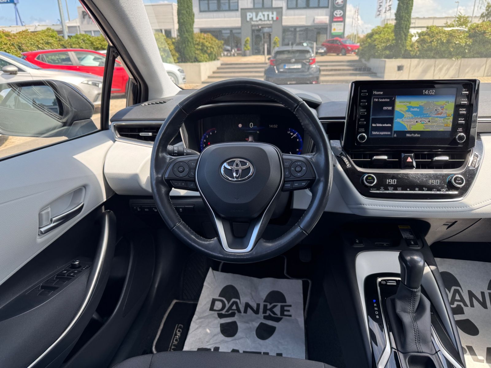 Toyota Corolla Touring Sports Hybrid Team - Samsaru's Car Outlet