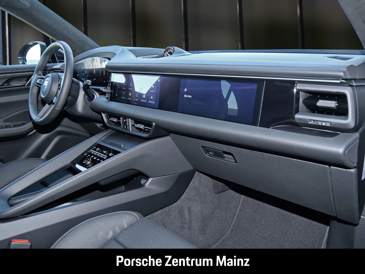 Porsche Macan Turbo BOSE,Homelink,HUD,Beifahrerdisplay,3