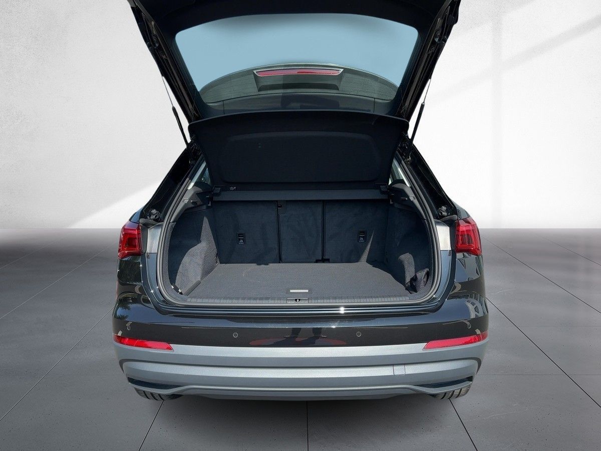 Audi Q3 40 TFSI quattro - Samsaru's Car Outlet