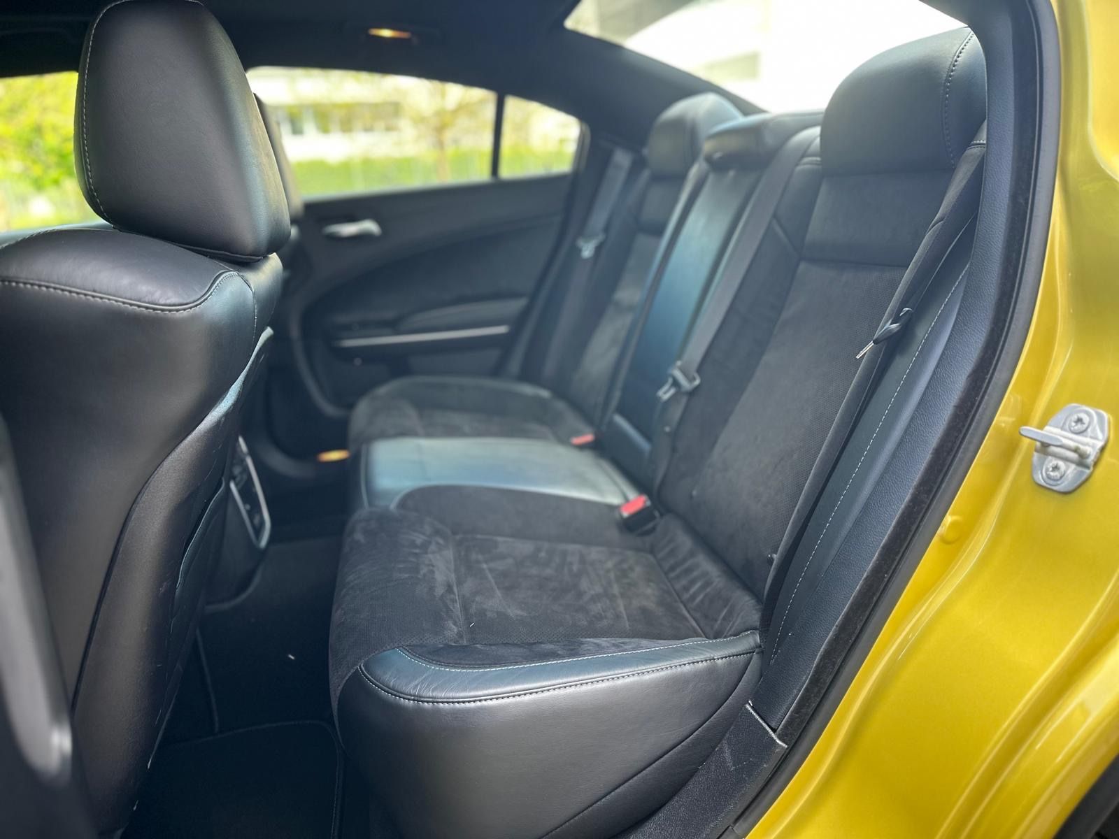 Dodge Charger 5,7 R/T Super Trackpak Navi Kamera Leder