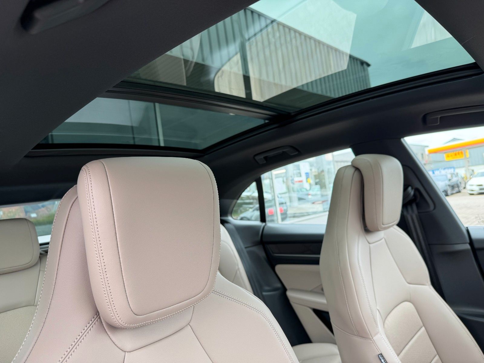 Porsche Macan Electric 4 *Luftfederung*/Beifahrerdisplay