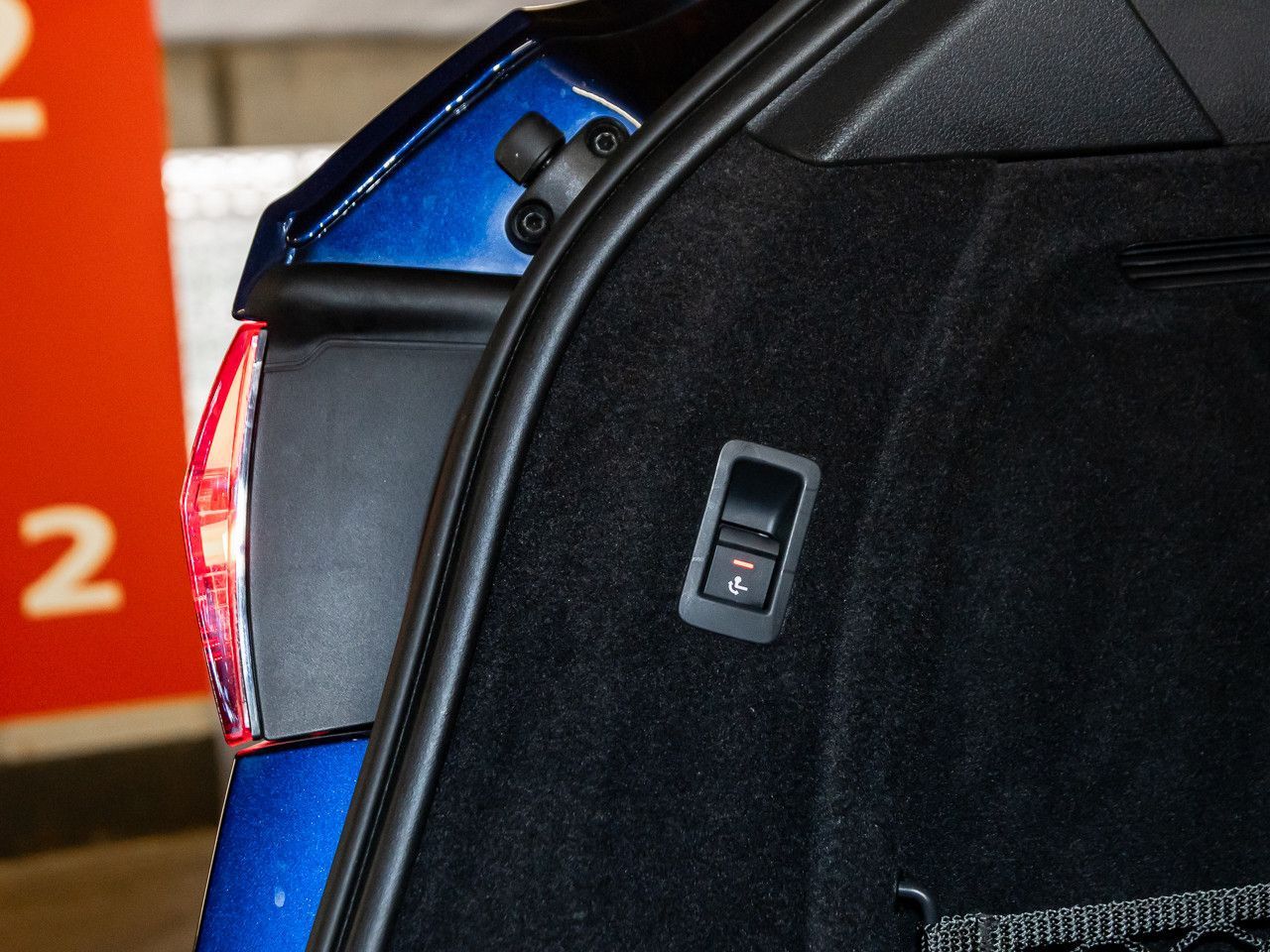 Audi A4 allroad quattro 40 TDI AHK Matrix HUD Kamera