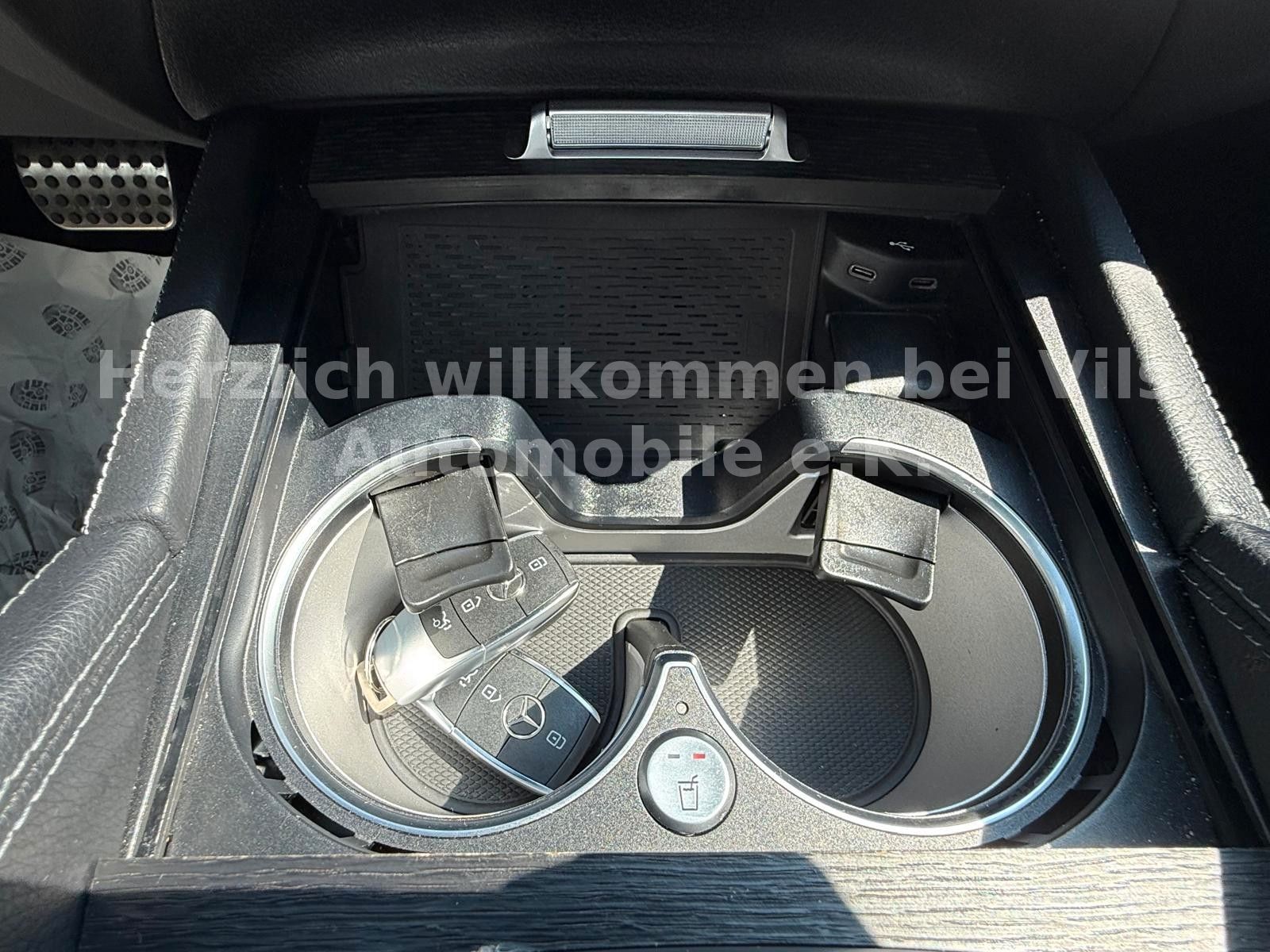 Mercedes-Benz GLE 300d 4M Coupe AMG *PANO*HUD*LUFT*BURM*21"*VO