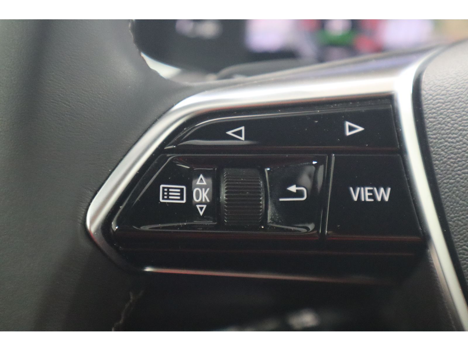 Audi A6 Avant 40 TDI advanced - Samsaru's Car Outlet