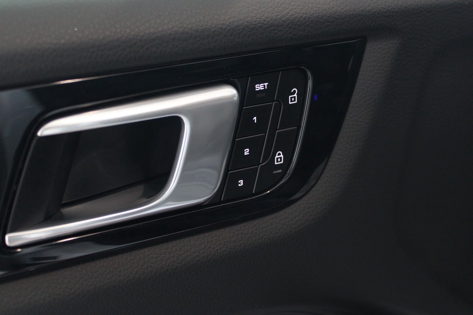 Porsche Cayenne E-Hybrid Platinum Edition