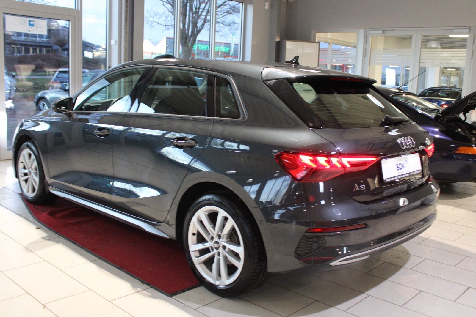Audi A3 Sportback 35 TFSI advanced - Samsaru's Car Outlet