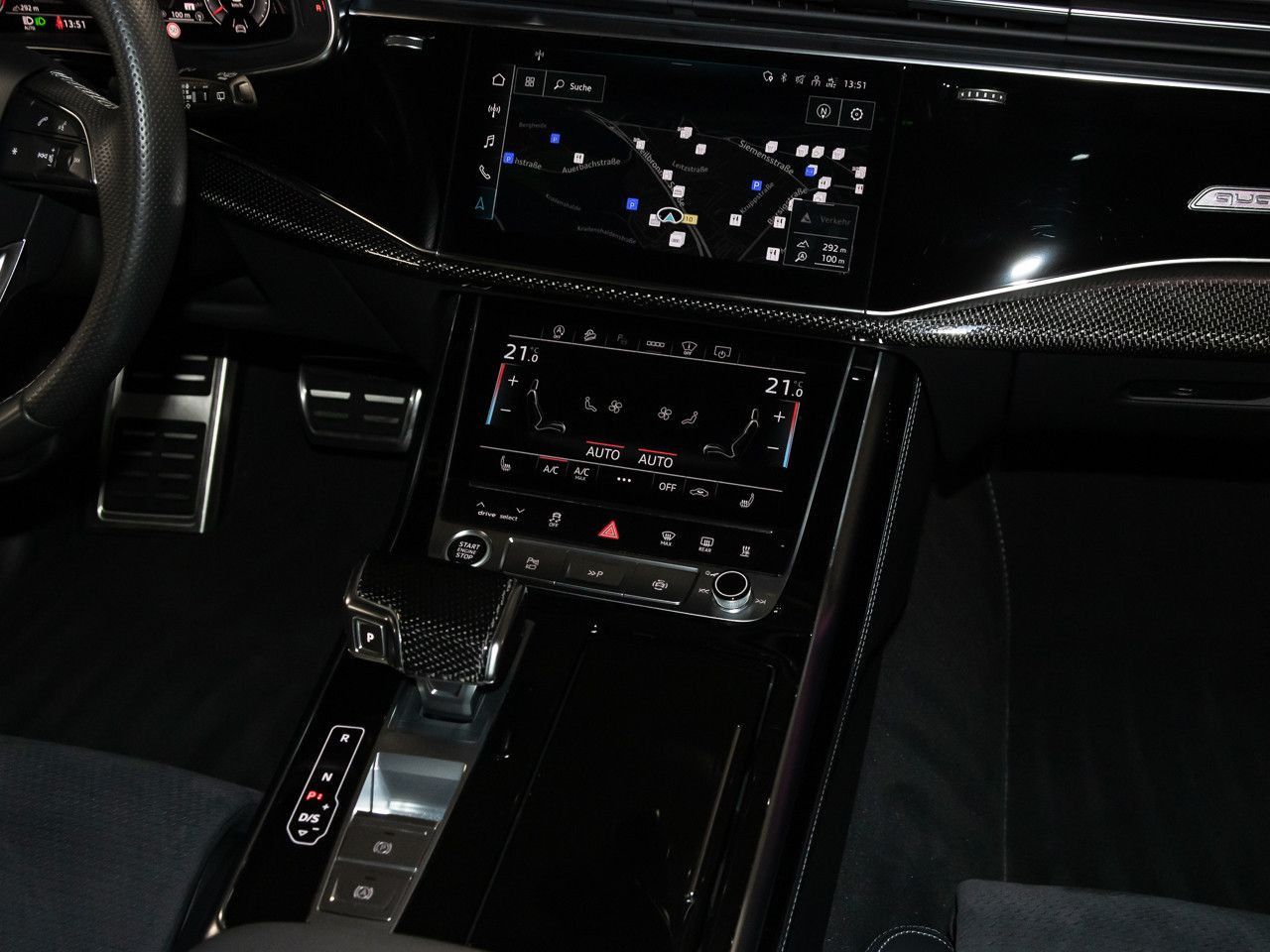 Audi Q8 50 TDI quattro S line Matrix AHK Pano 23''