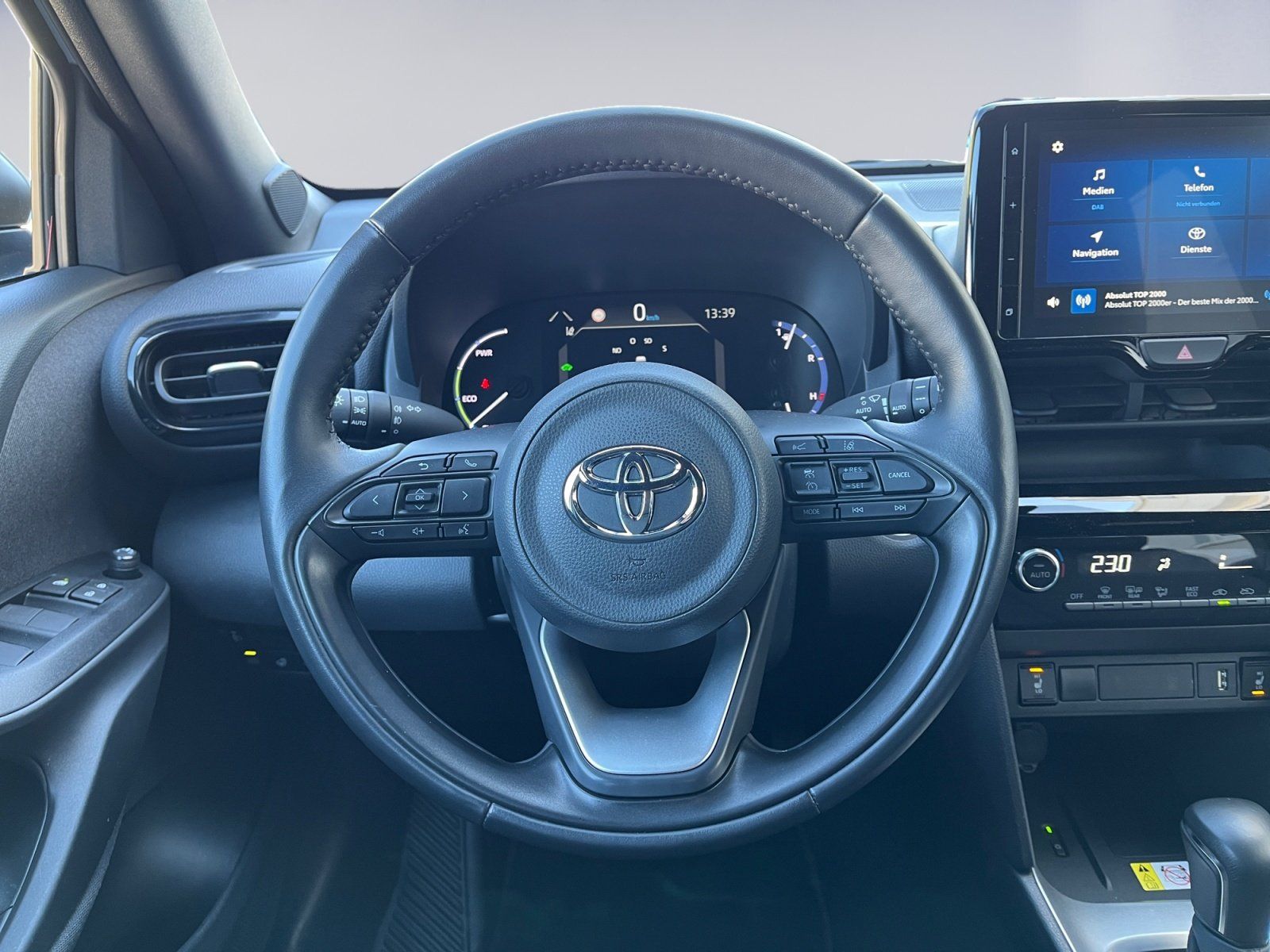 Toyota Yaris Cross Hybrid ACC+Navi+Kamera+Winterpak