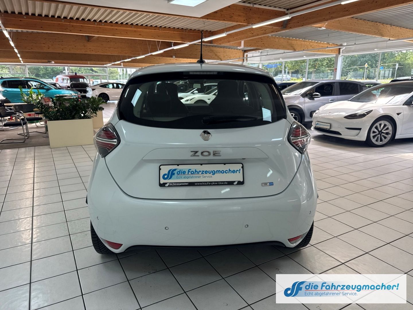 Renault ZOE Experience R110 - Samsaru's Car Outlet