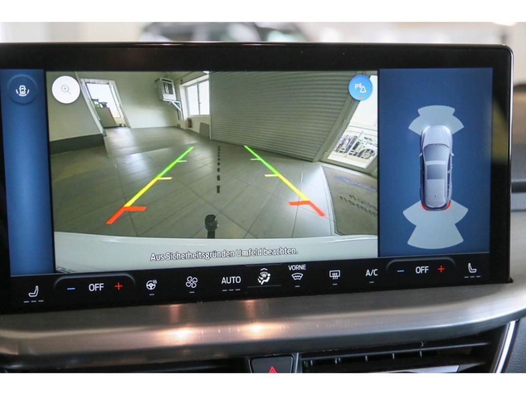 Ford Focus 1.5d Aut. Titanium Navi AHK ACC BLIS Kamer