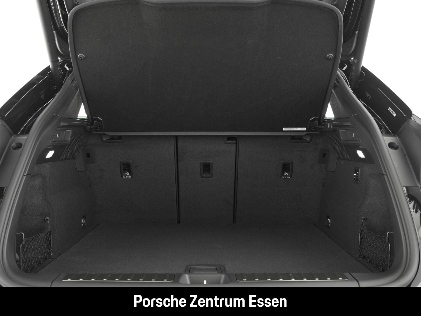 Porsche Macan Turbo S - Samsaru's Car Outlet
