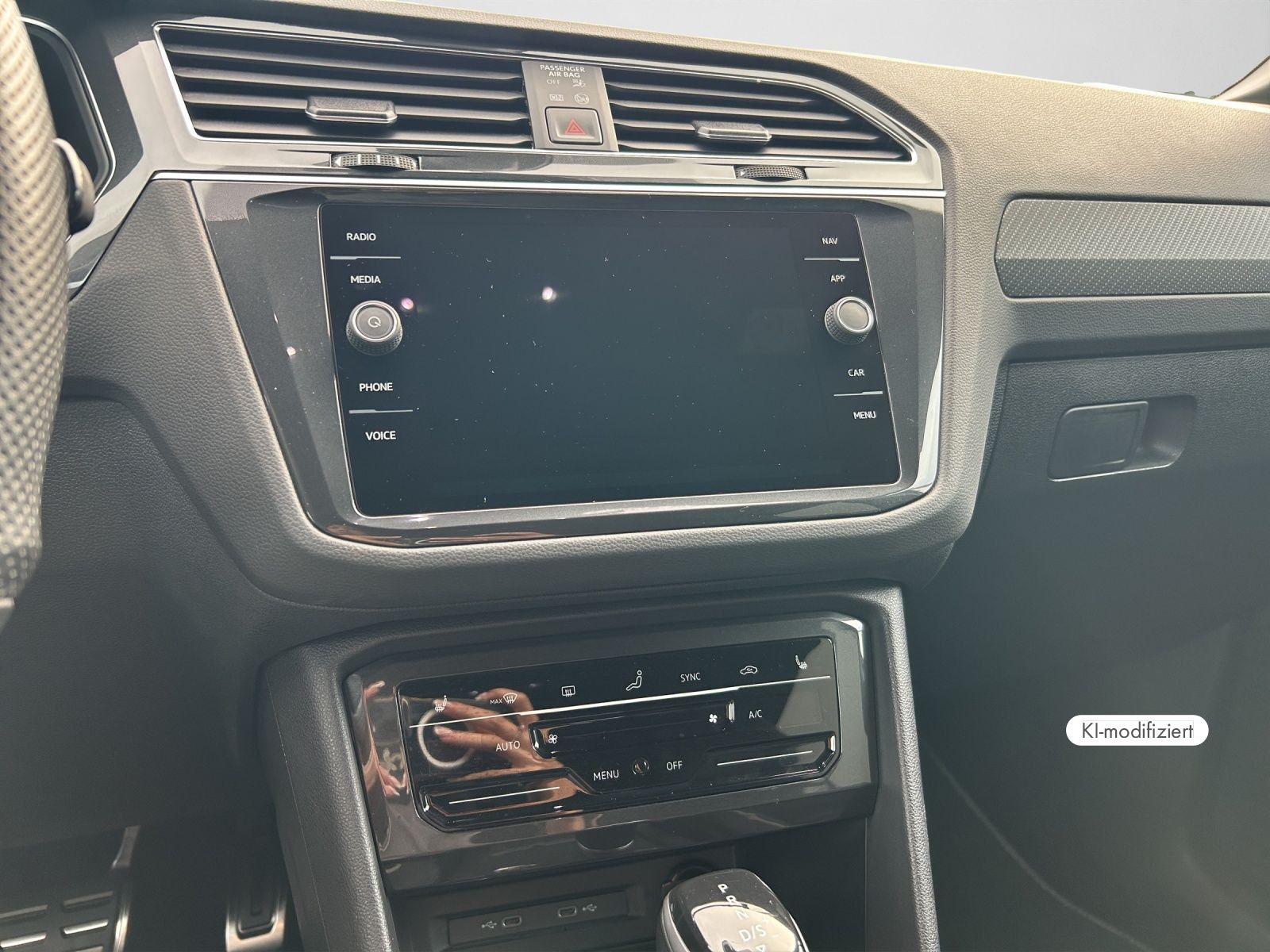 Volkswagen Tiguan 2.0 TDI R-line HUD 360° KAMERA IQ-LIGHT N