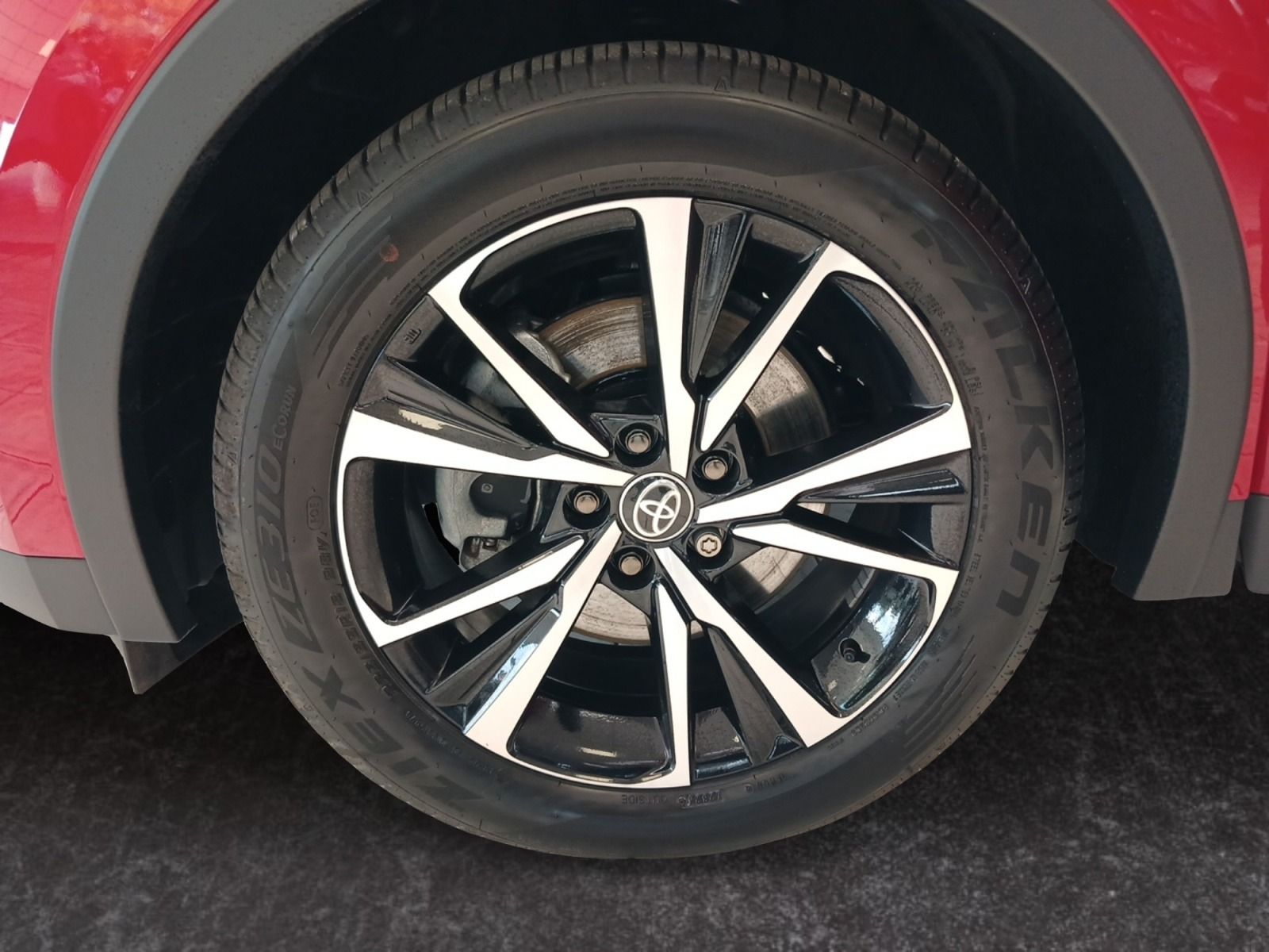 Toyota C-HR 2.0 Plug-In Hybrid FWD Team D*ACC*KAM