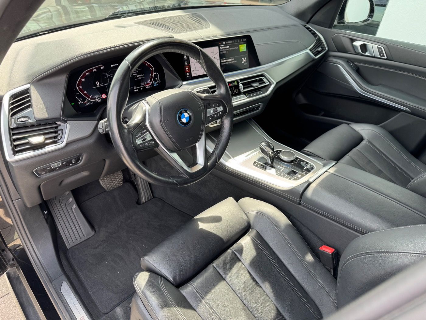 BMW X5 xDrive45e xLine AHK/360/KomFZ 2 JAHRE GARANTI