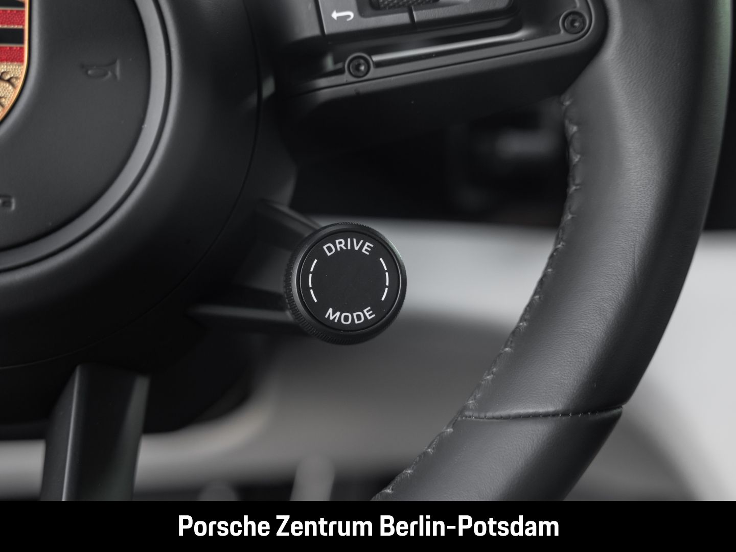 Porsche Taycan GTS Sport Turismo Burmester Panoramadach