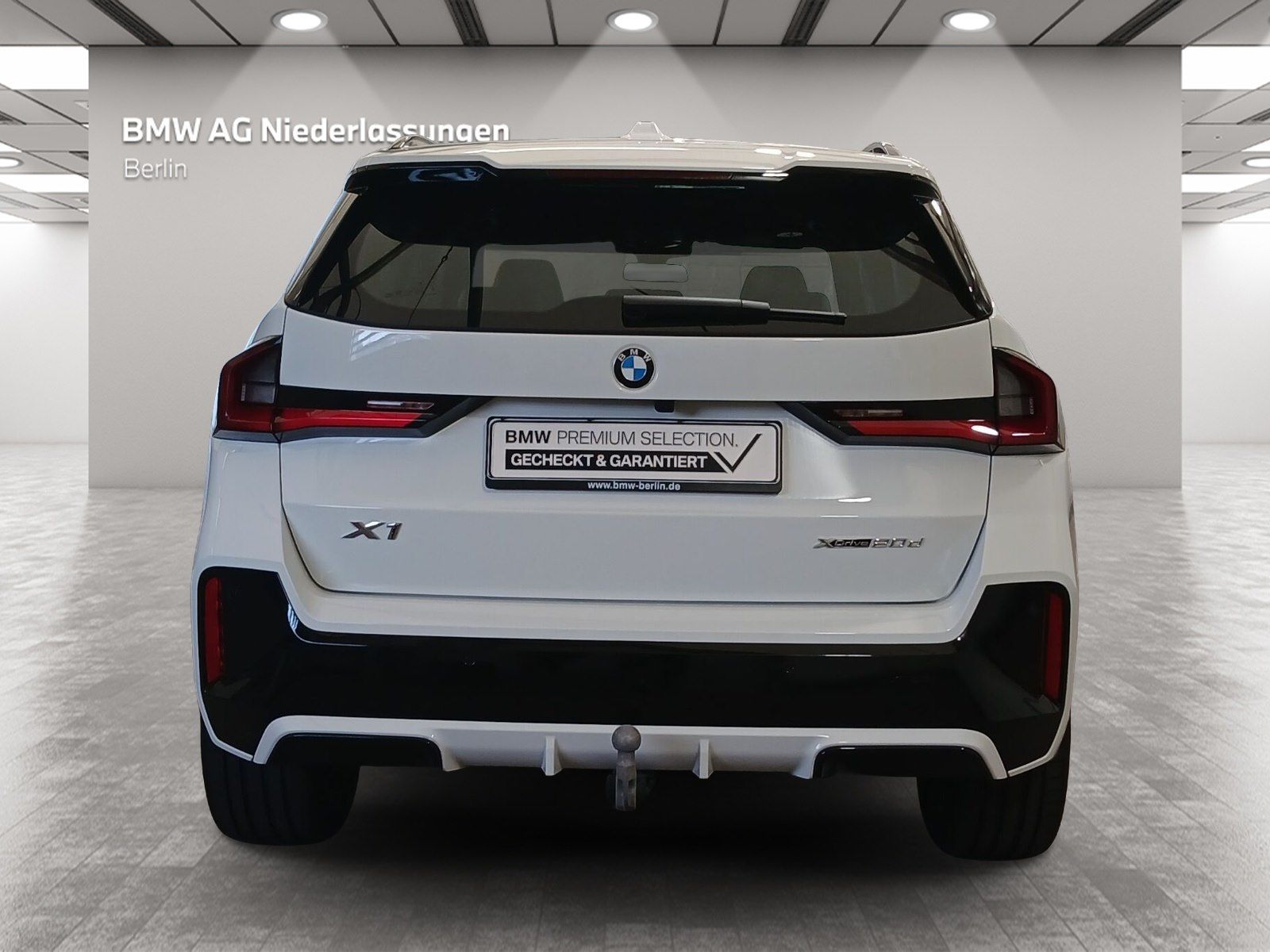 BMW X1 xDrive20d M Sport Navi Driv.Assist+ Pano AHK