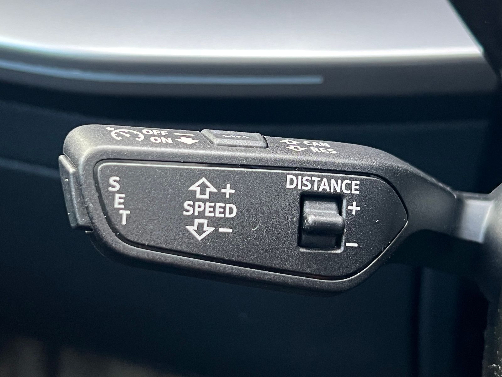 Audi A3 Lim. 3X S-LINE BLACK EDITION PANO HUD CARBON