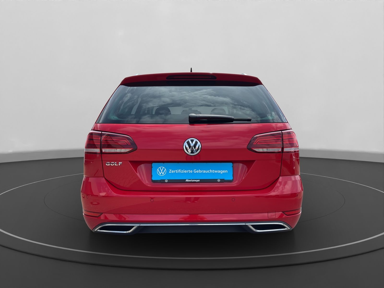 Volkswagen Golf VII Variant 2.0 TDI Highline - Samsaru's Car Outlet