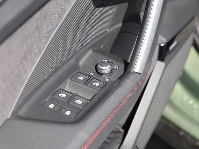 Audi A3 Sportback 45 TFSI e S line LM18 AHK ACC Matri