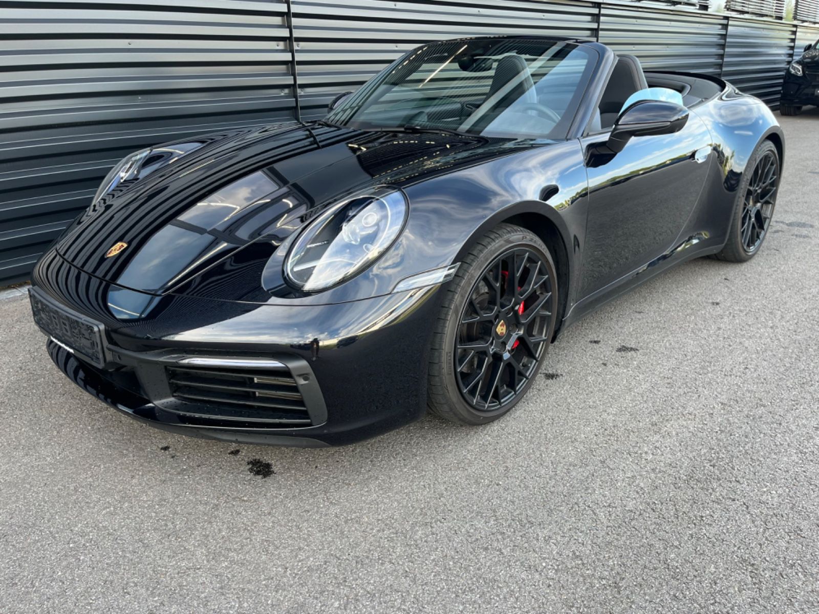 Porsche 911-992  Carrera 4 S CABRIO-ABGAS-CHRONO-NP: 187