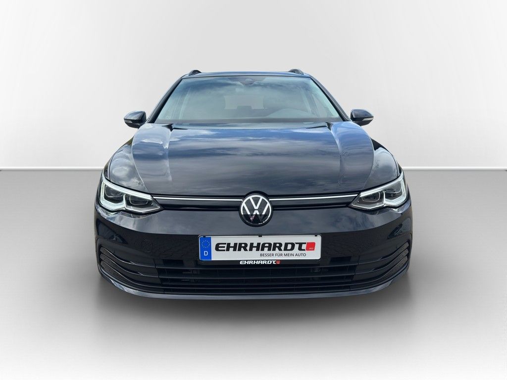 Volkswagen Golf VIII Variant 2.0 TDI Life - Samsaru's Car Outlet
