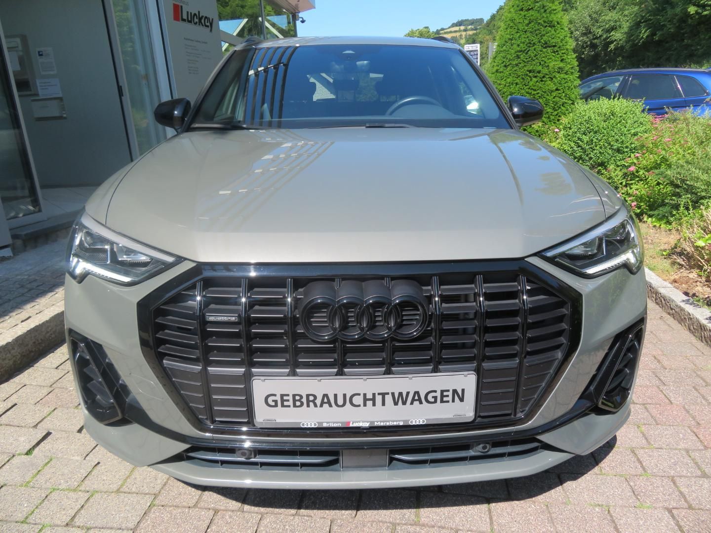 Audi Q3 S line 35 TDI Quattro S-Tronic - Samsaru's Car Outlet