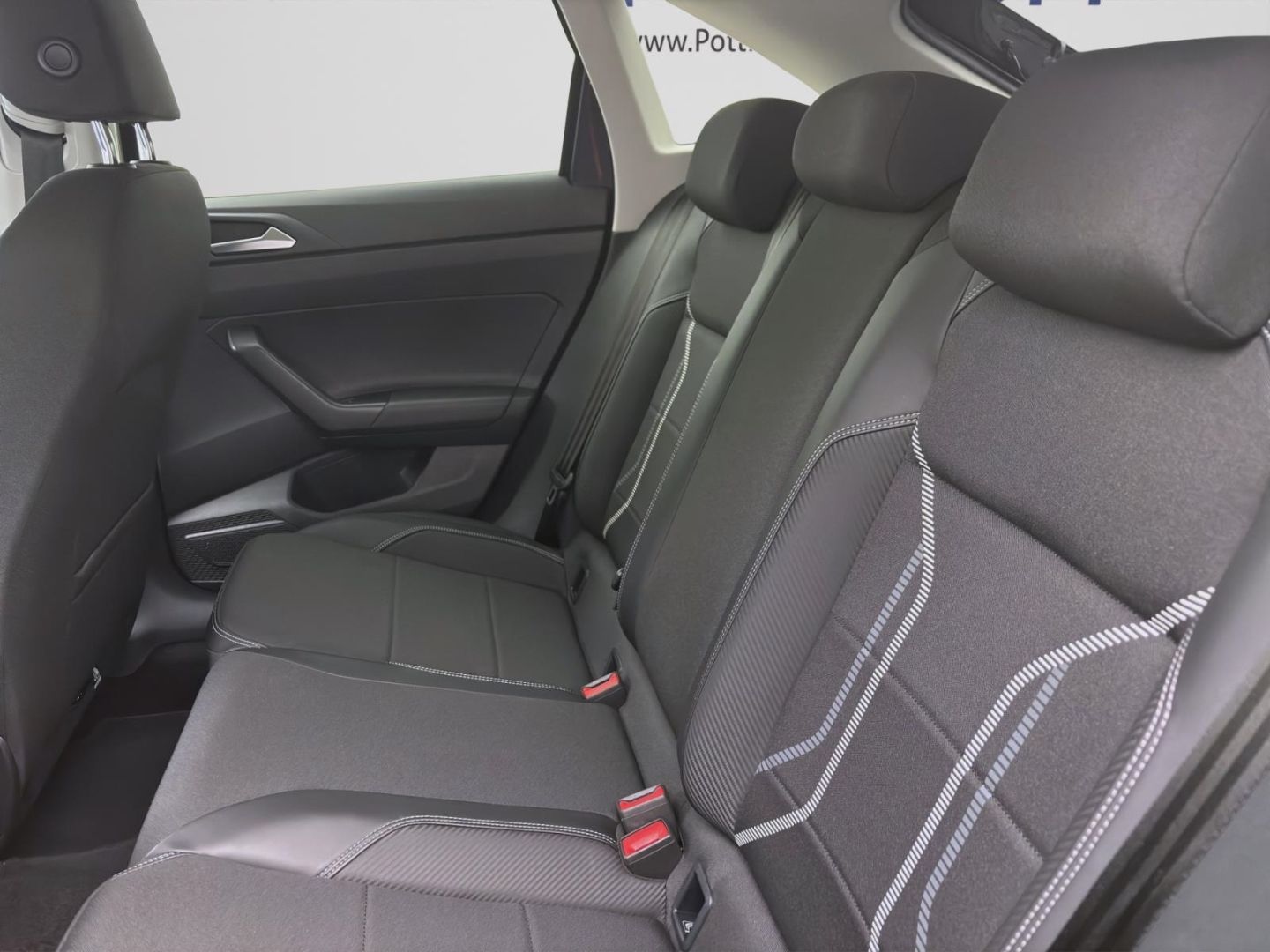 Volkswagen Taigo 1.0 TSI DSG STYLE - Samsaru's Car Outlet