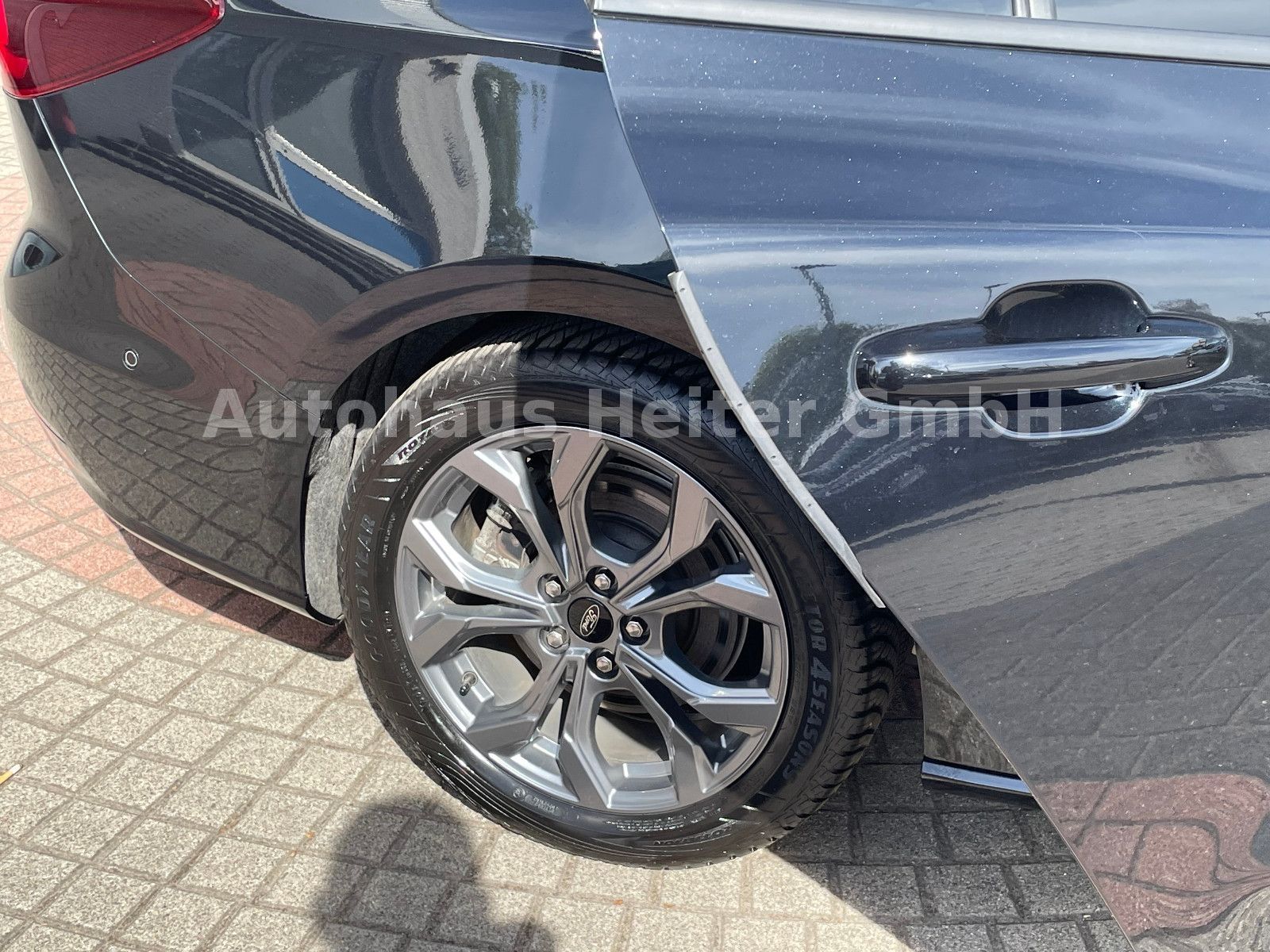 Ford Focus Automatik ST-Line X /155PS+Head-Up+ACC+AHK