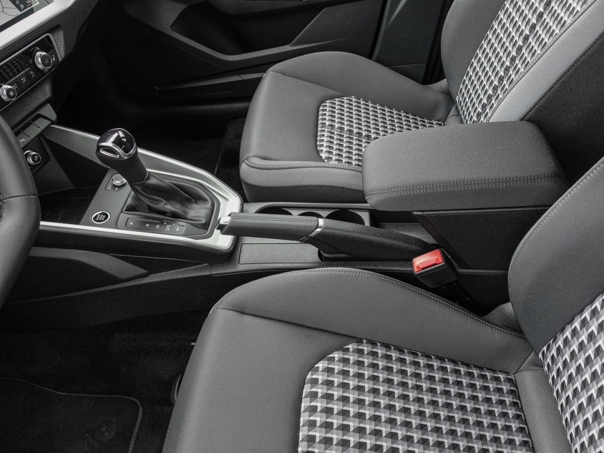 Audi A1 Sportback 30 TFSI S tronic S line - Samsaru's Car Outlet