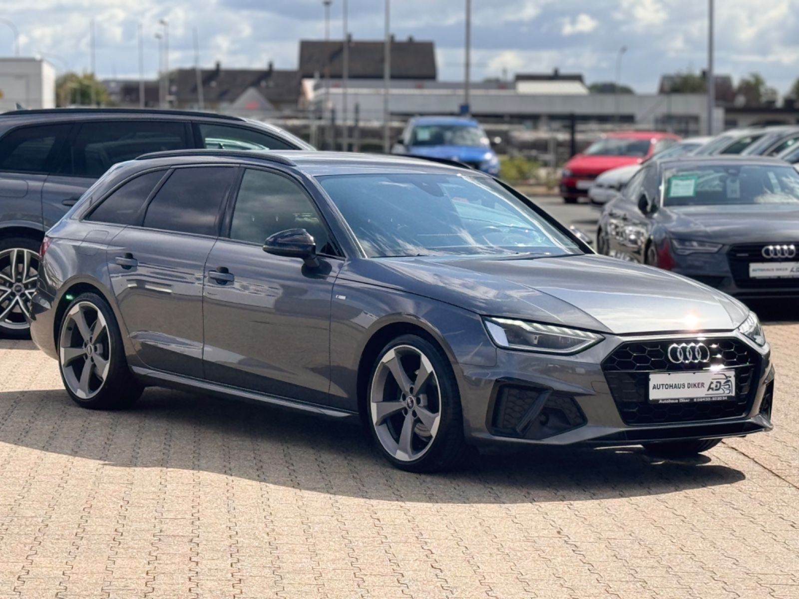 Audi A4 Avant 35 TDI S line - Samsaru's Car Outlet