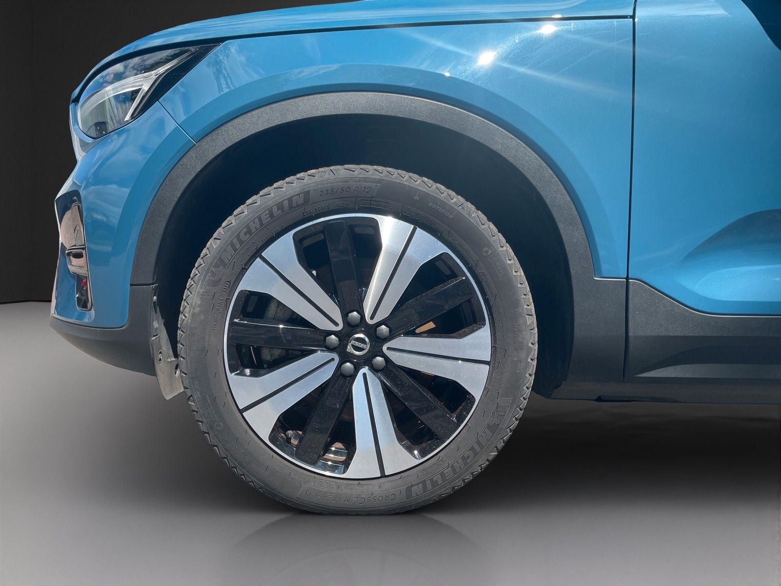 Volvo XC40 Recharge Twin Motor AWD Plus