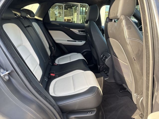 Jaguar F-Pace 20d R-Sport AWD BlackPack 20''LM Standhz